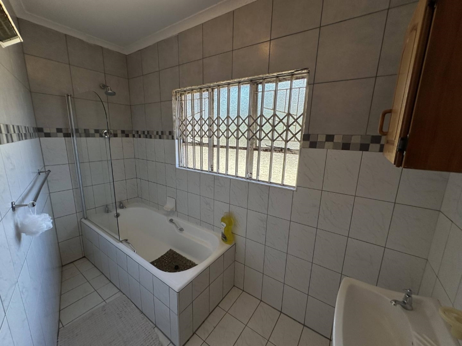 4 Bedroom Property for Sale in Fauna Free State